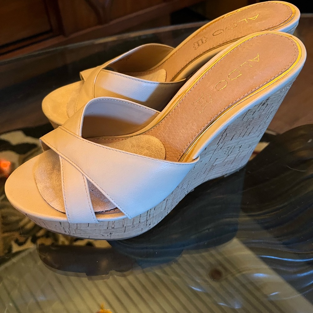 Aldo size 7 sandals